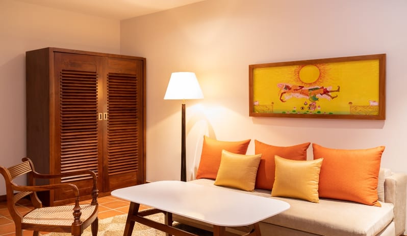 Deluxe Ocean View Suite